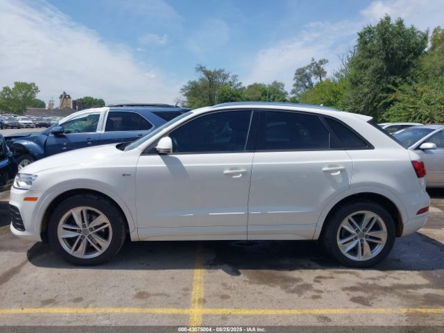 Audi Q3 | 11