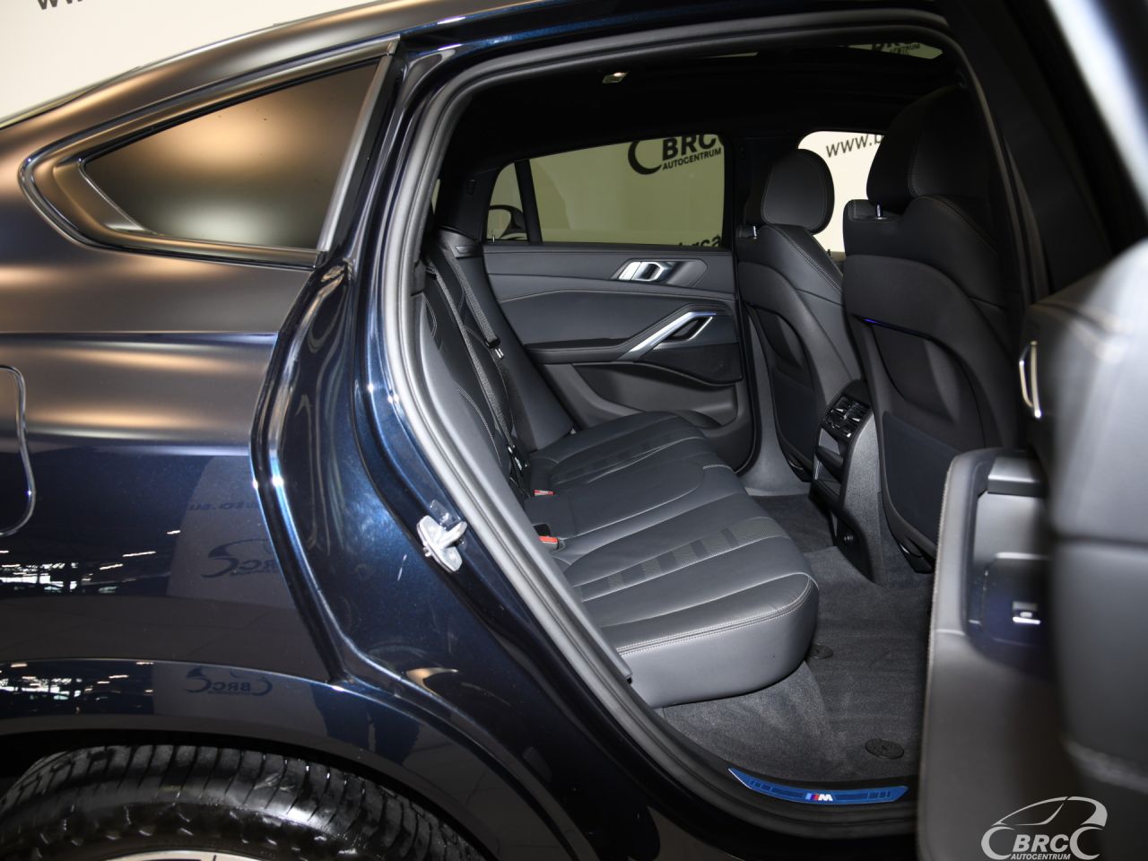 BMW X6 | 10