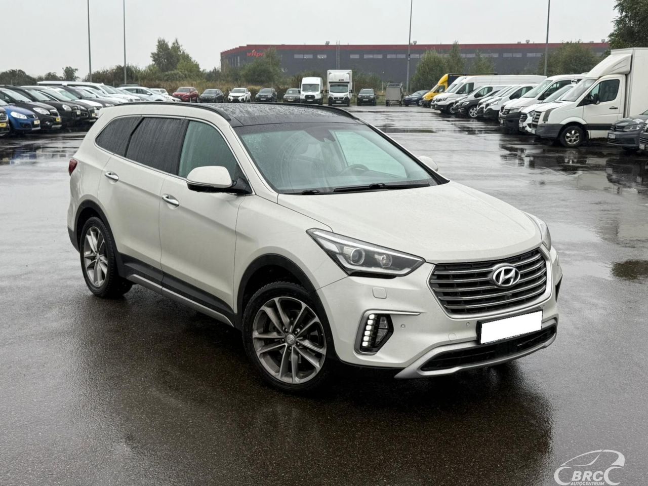 Hyundai Grand Santa Fe | 2
