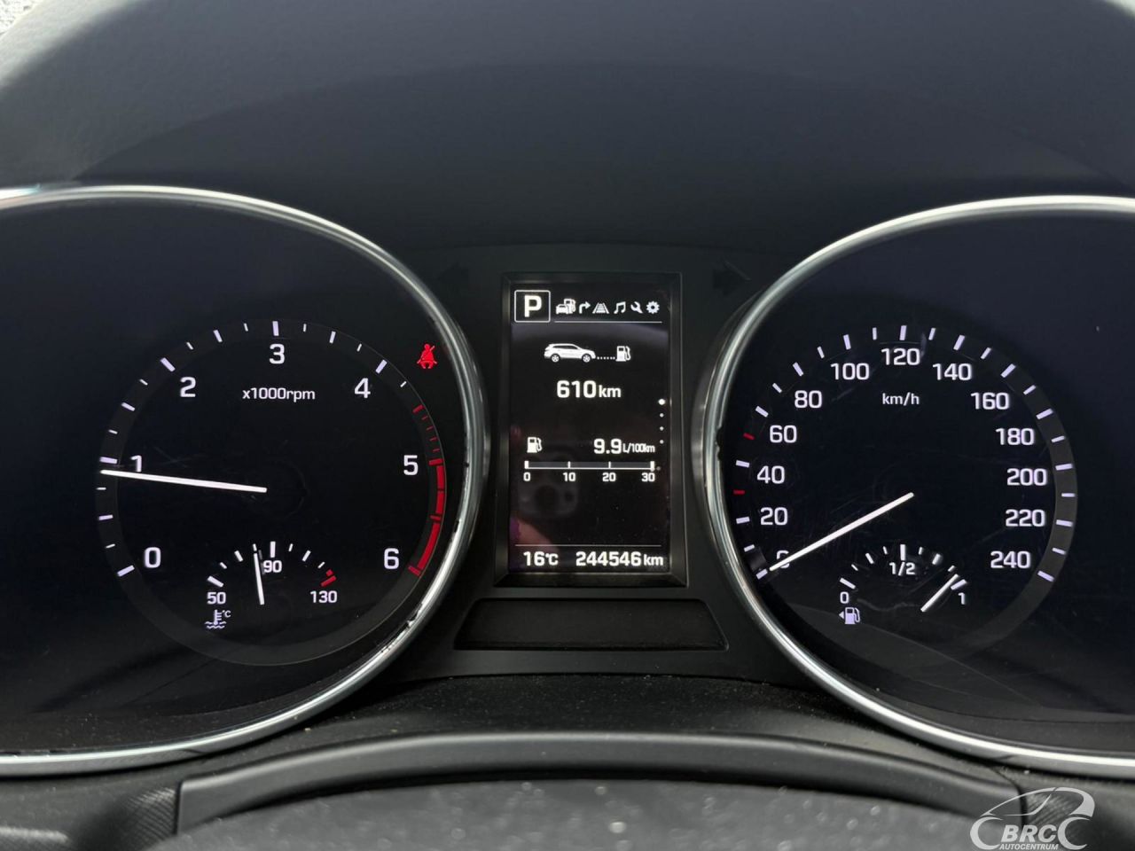 Hyundai Grand Santa Fe | 15