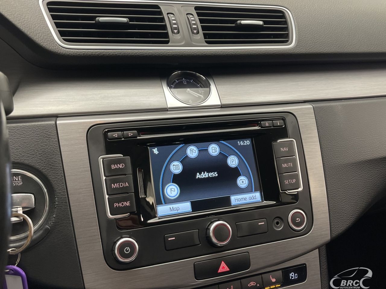 Volkswagen Passat | 33