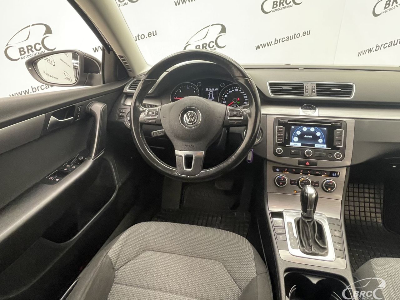 Volkswagen Passat | 12