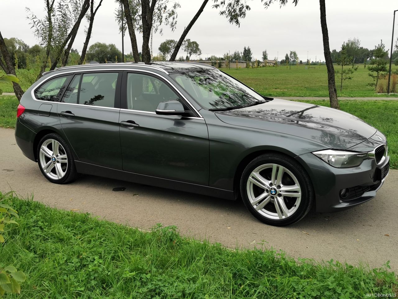 BMW 320 | 10