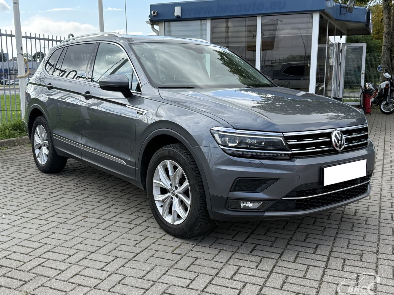 Volkswagen Tiguan | 4