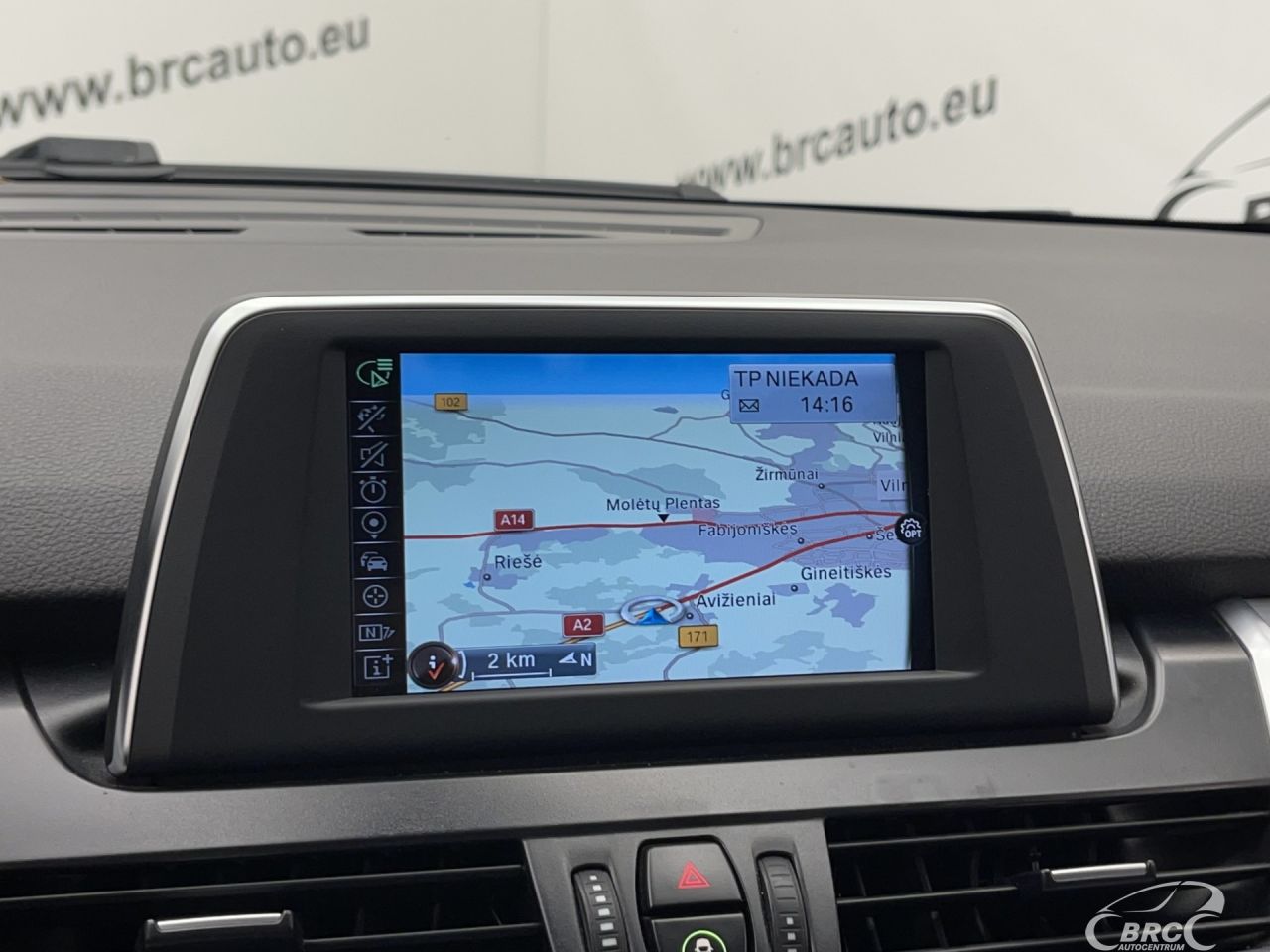 BMW 218 | 30