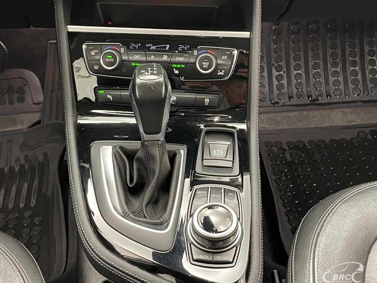 BMW 218 | 16
