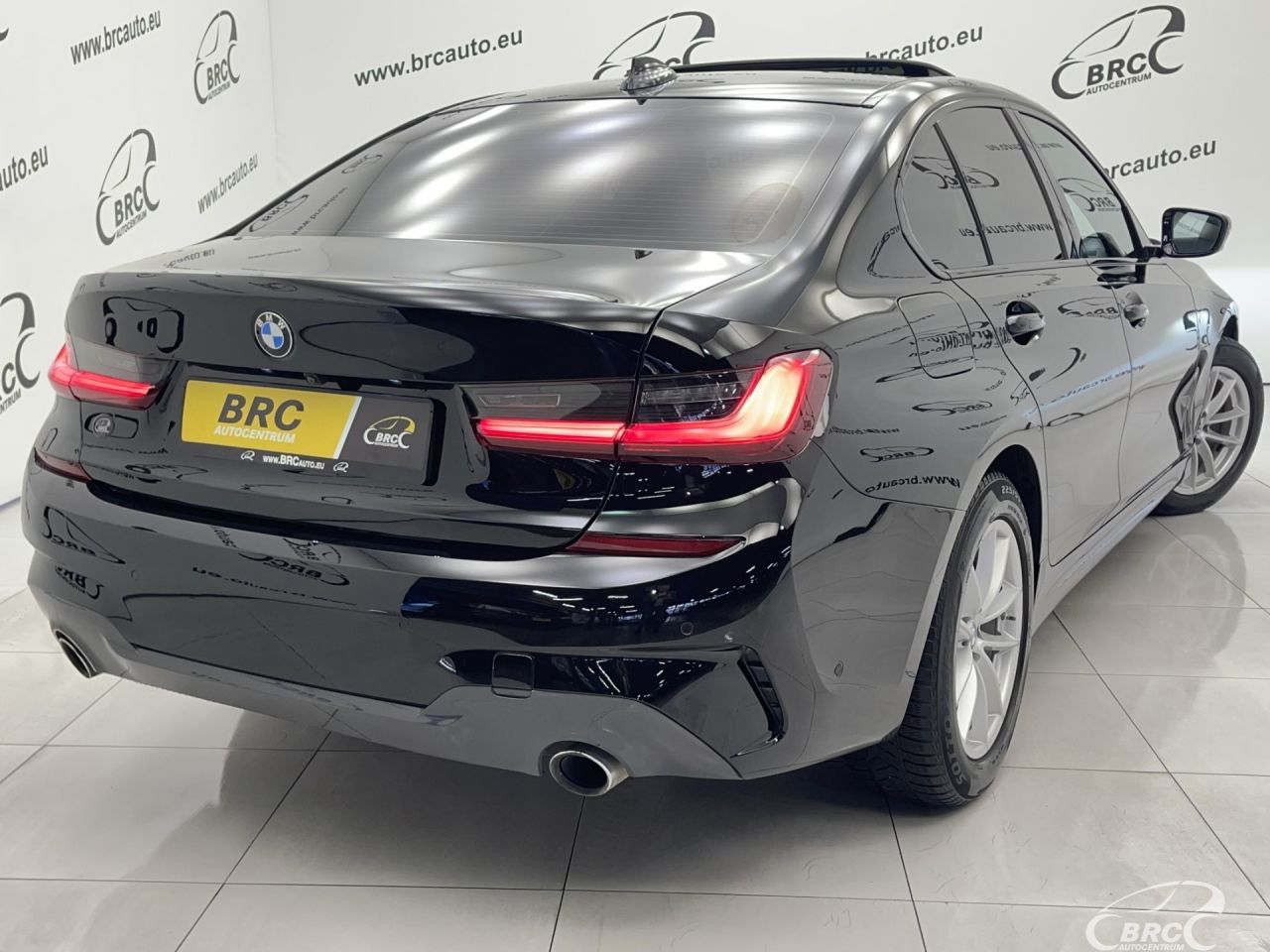 BMW 330 | 45