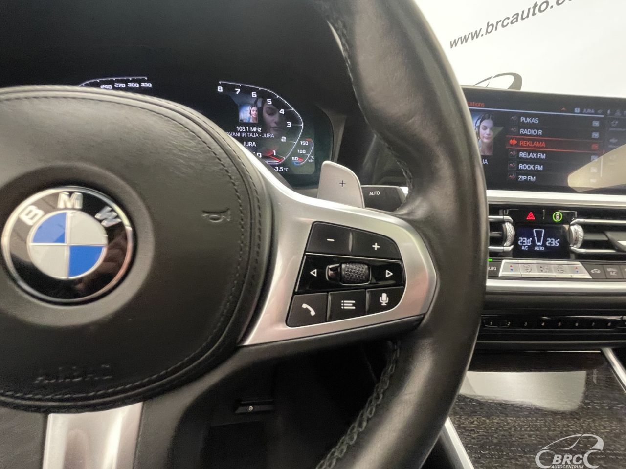 BMW 330 | 28