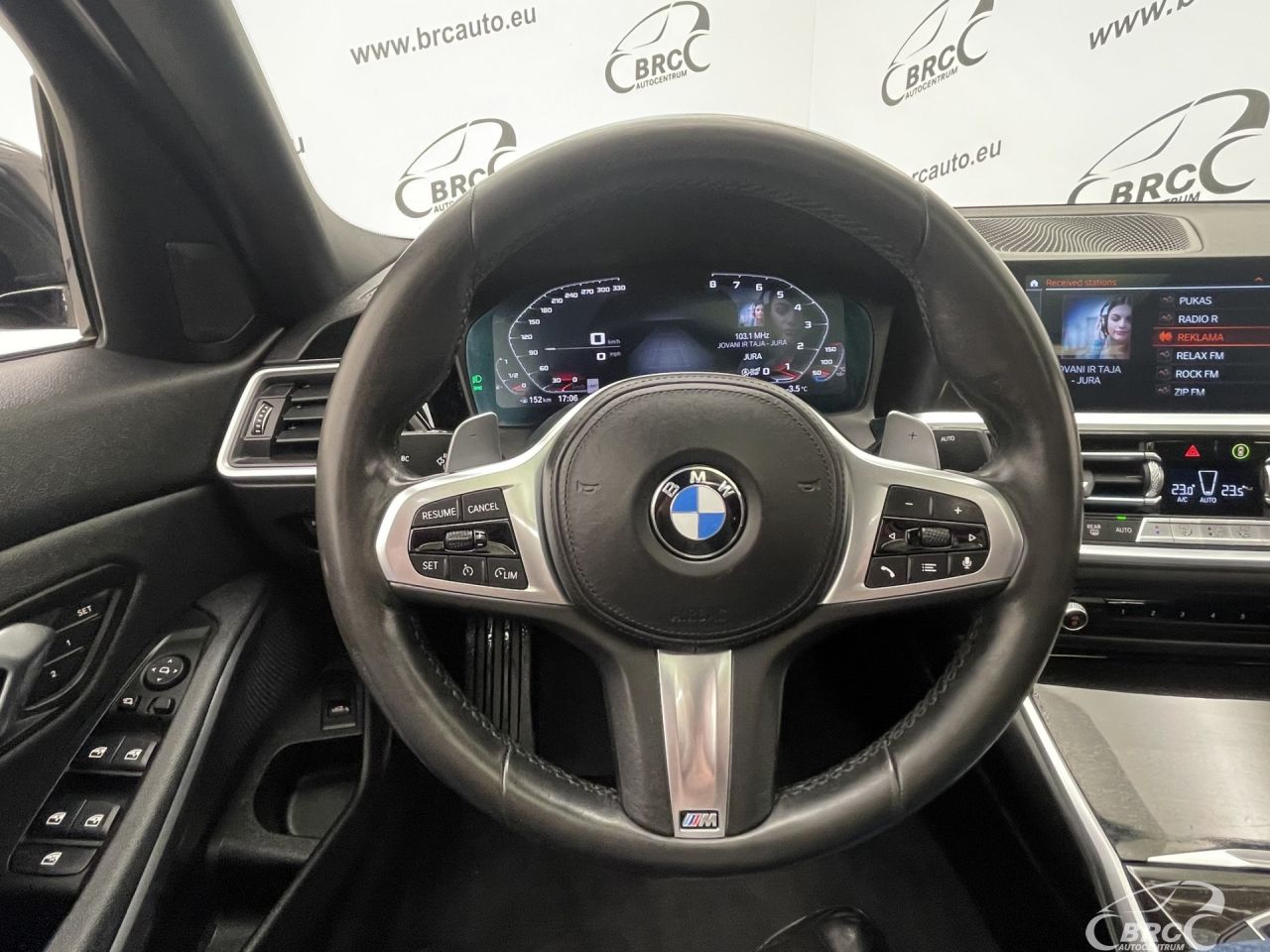 BMW 330 | 27