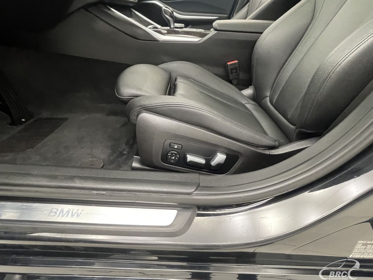 BMW 330 | 21