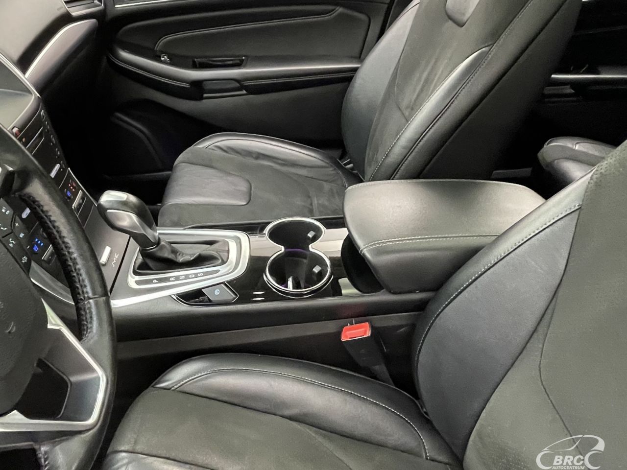 Ford Edge | 24
