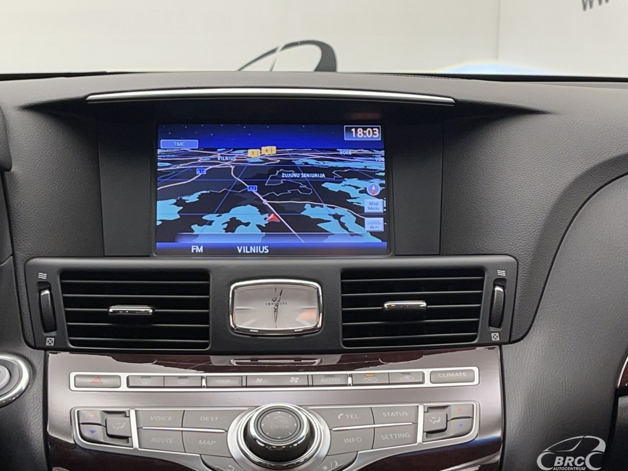 Infiniti Q70 | 16