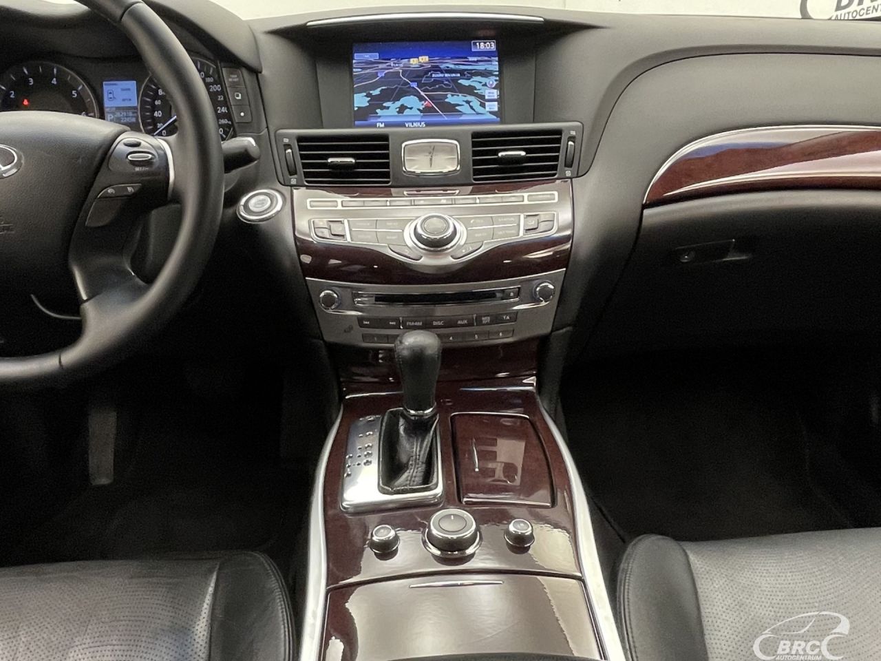Infiniti Q70 | 15
