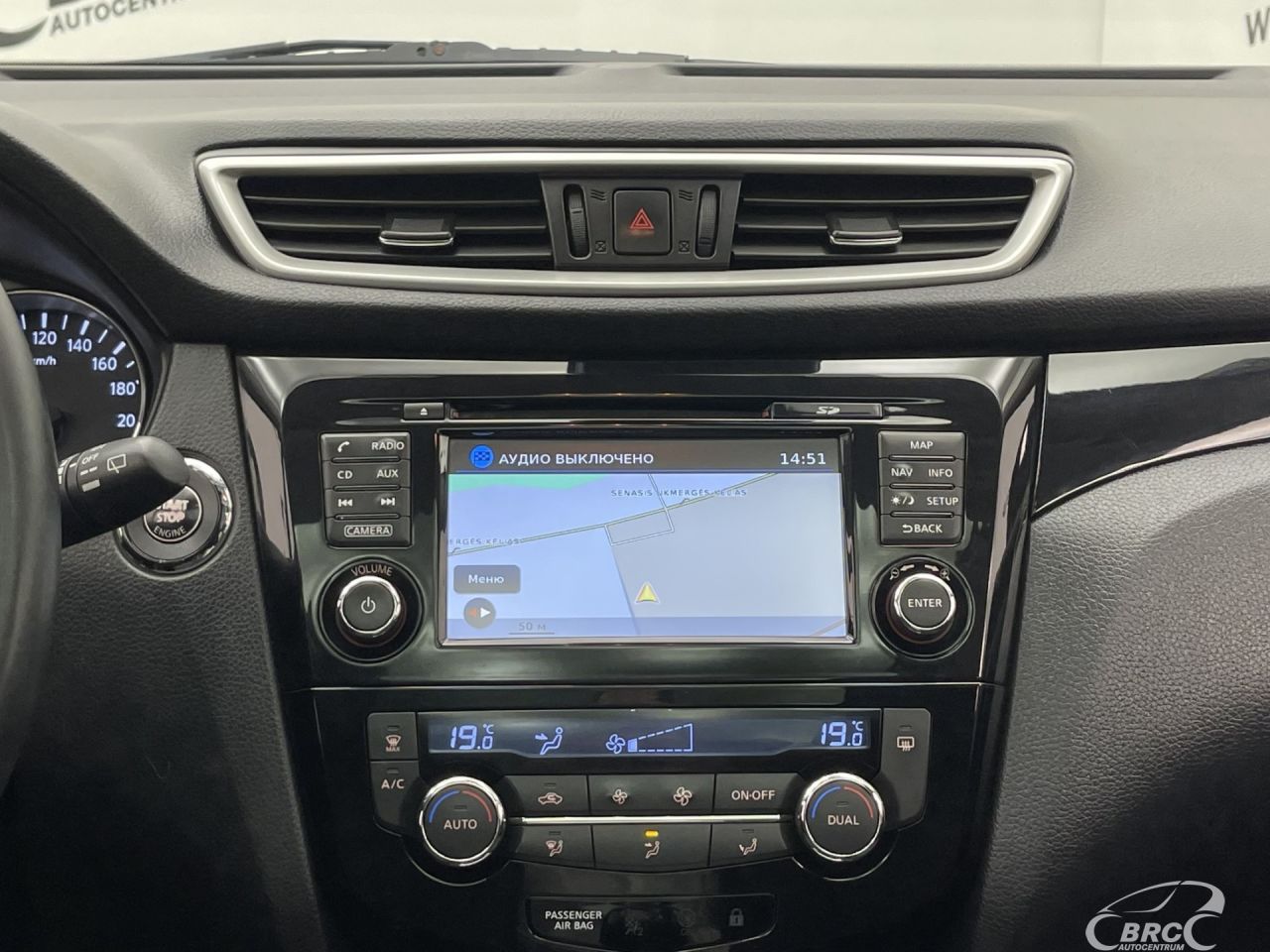 Nissan Qashqai | 14