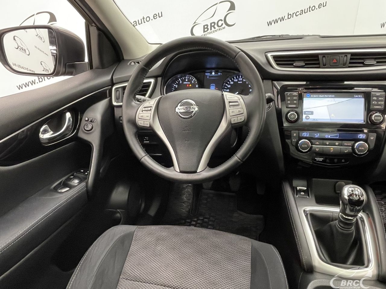 Nissan Qashqai | 12