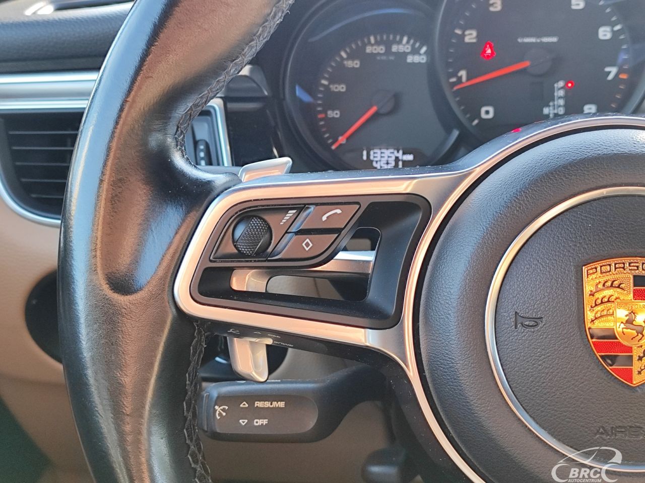 Porsche Macan | 22