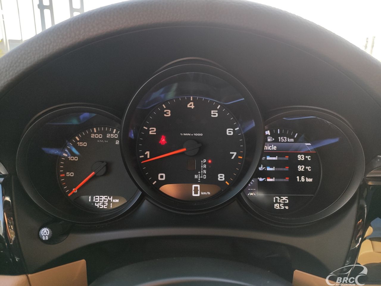 Porsche Macan | 27