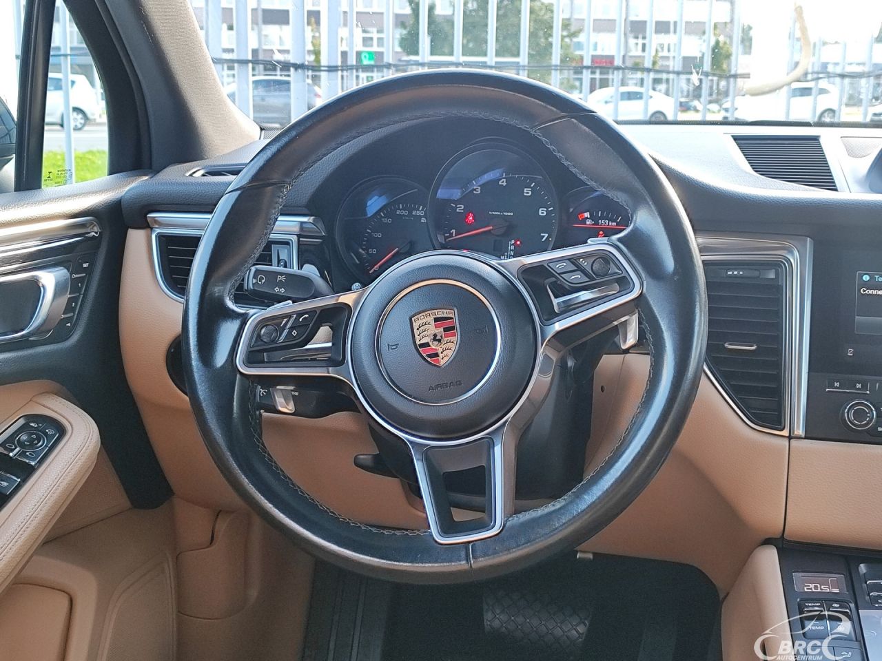 Porsche Macan | 16