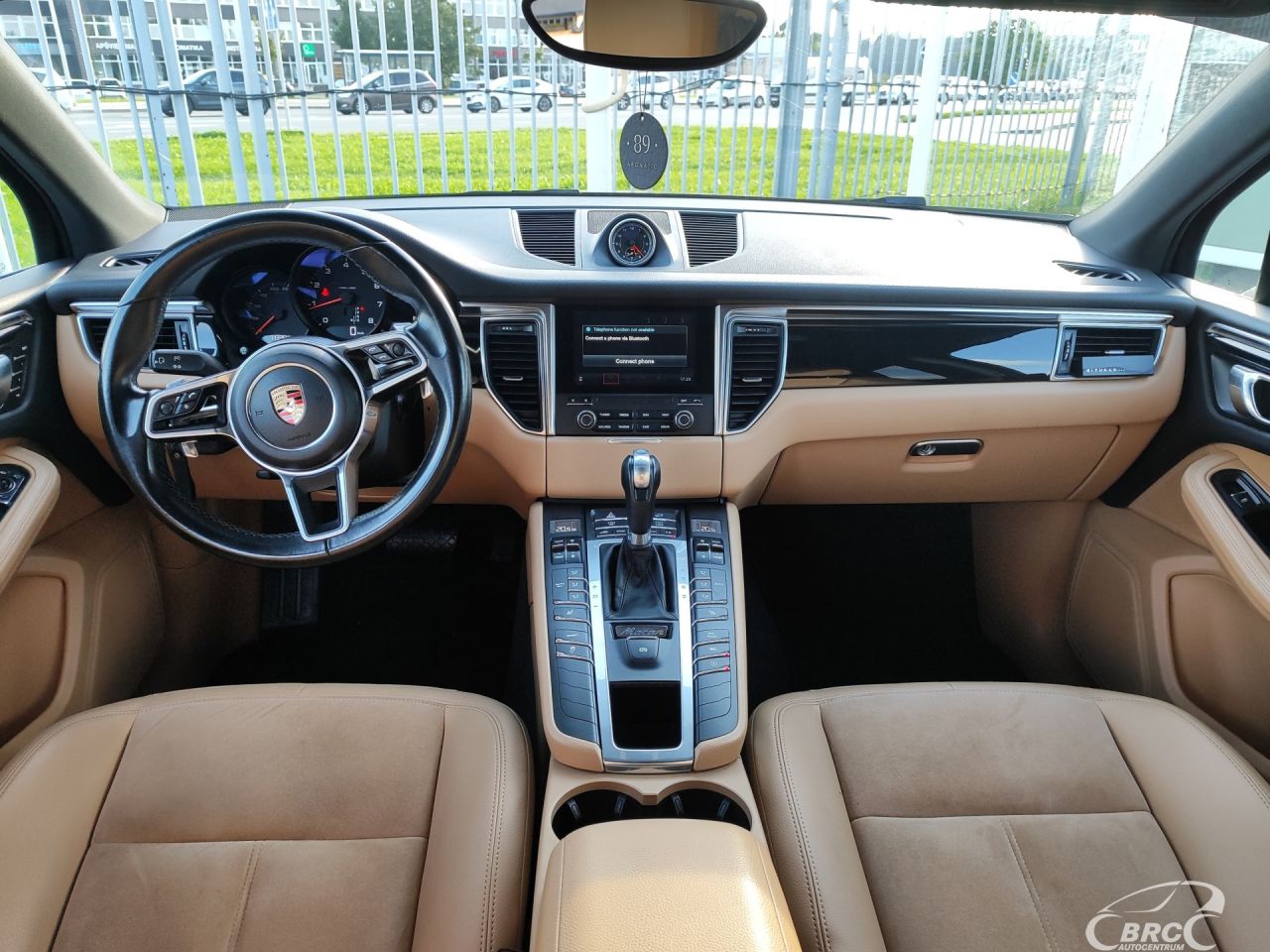 Porsche Macan | 13