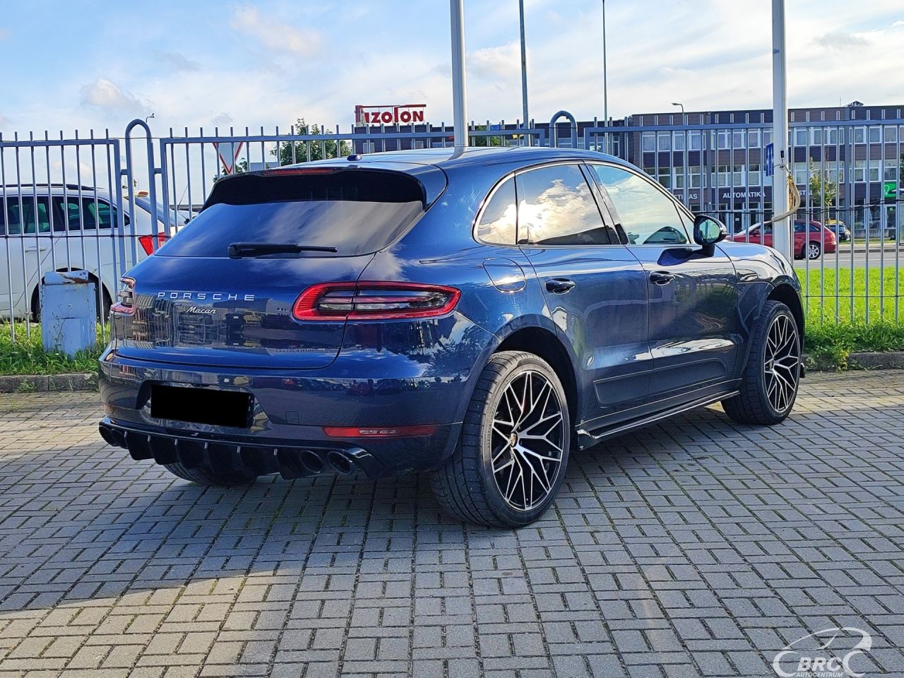 Porsche Macan | 1