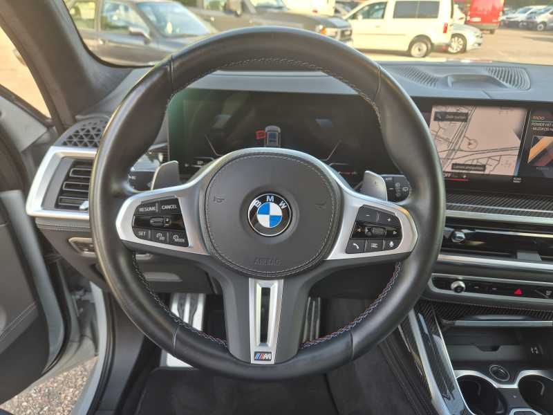 BMW X7 | 9