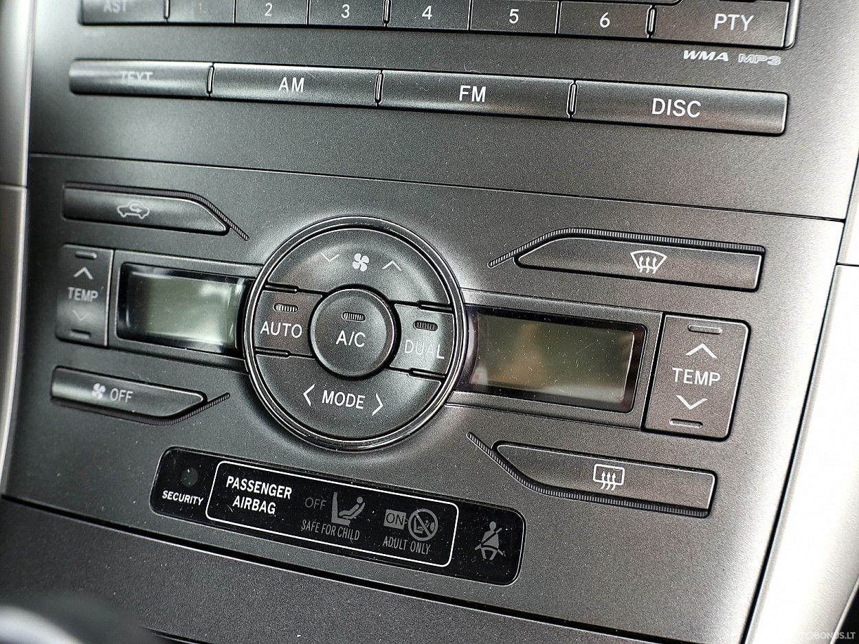 Toyota Auris | 7