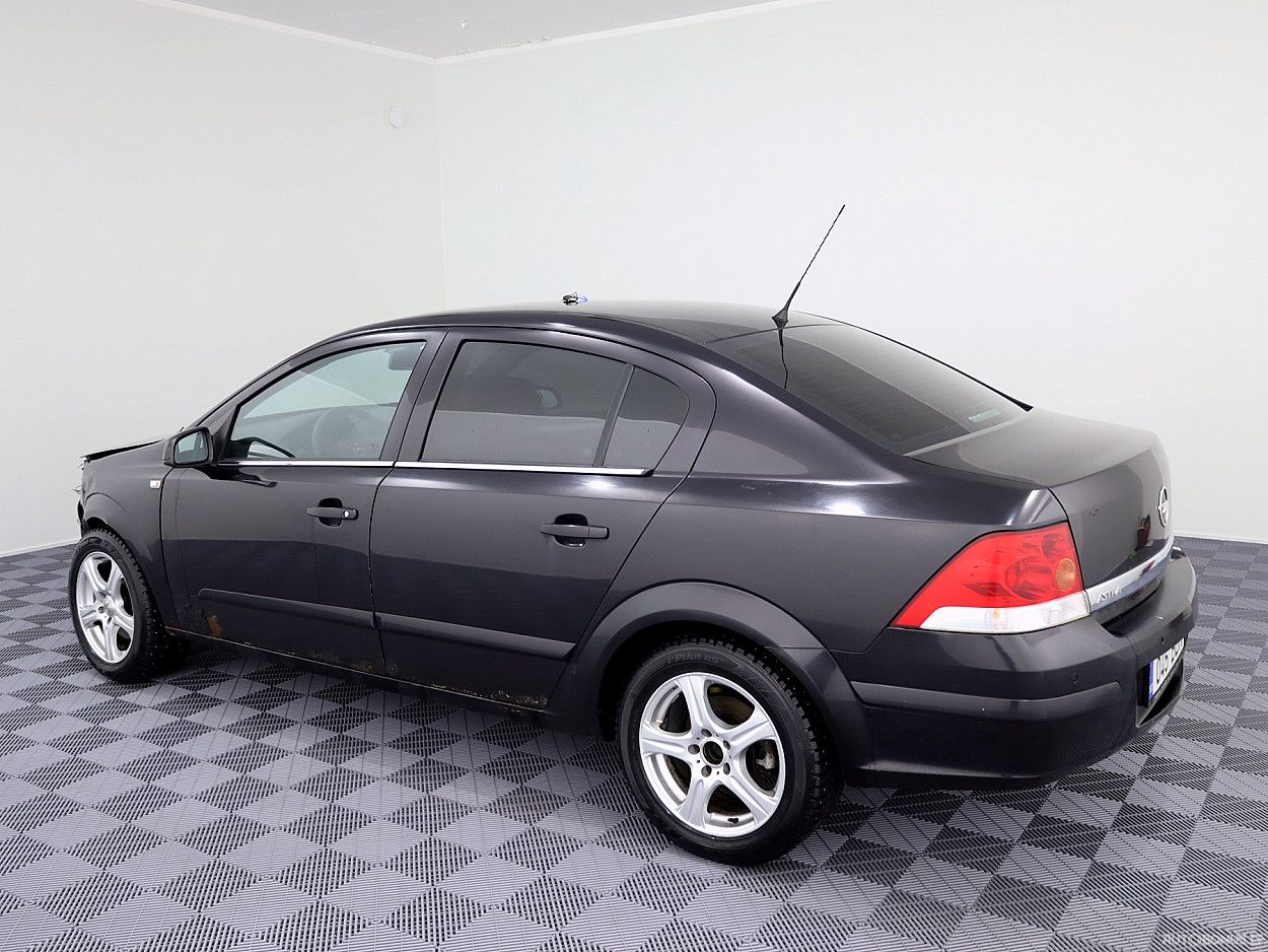 Opel Astra | 3