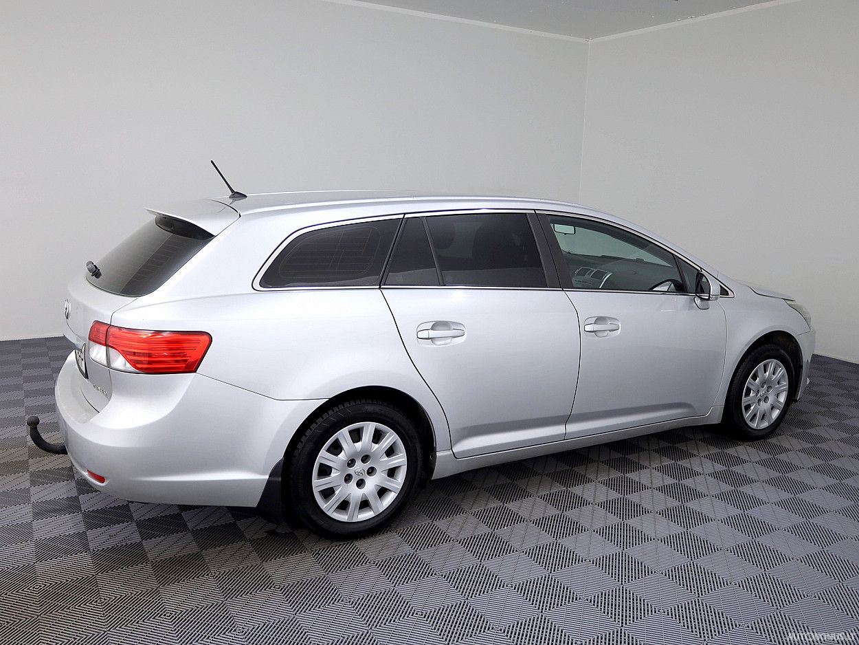 Toyota Avensis | 2