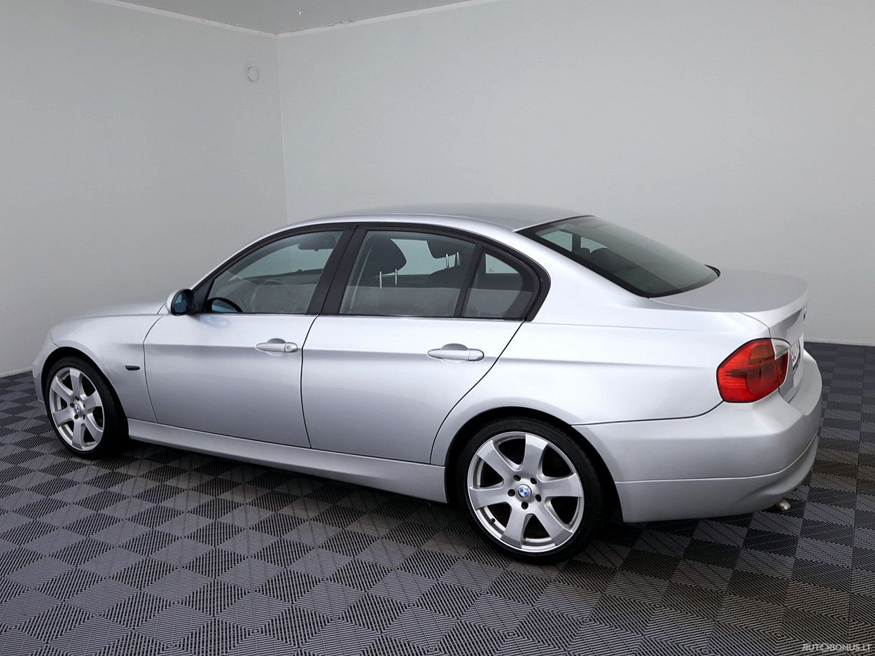 BMW 320 | 3