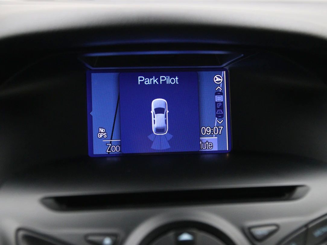 Ford Focus | 24