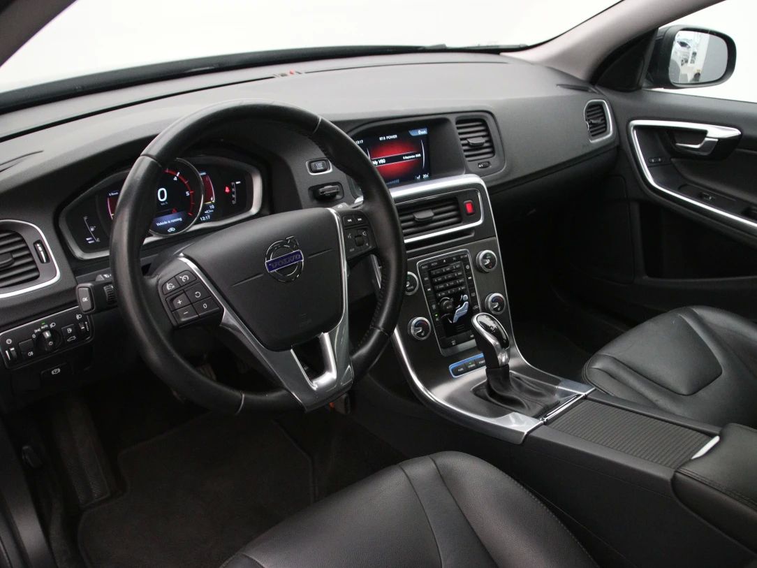Volvo V60 | 15