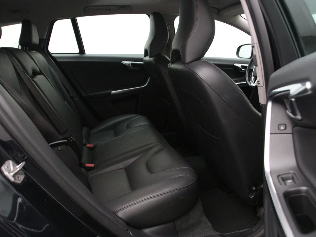 Volvo V60 | 14