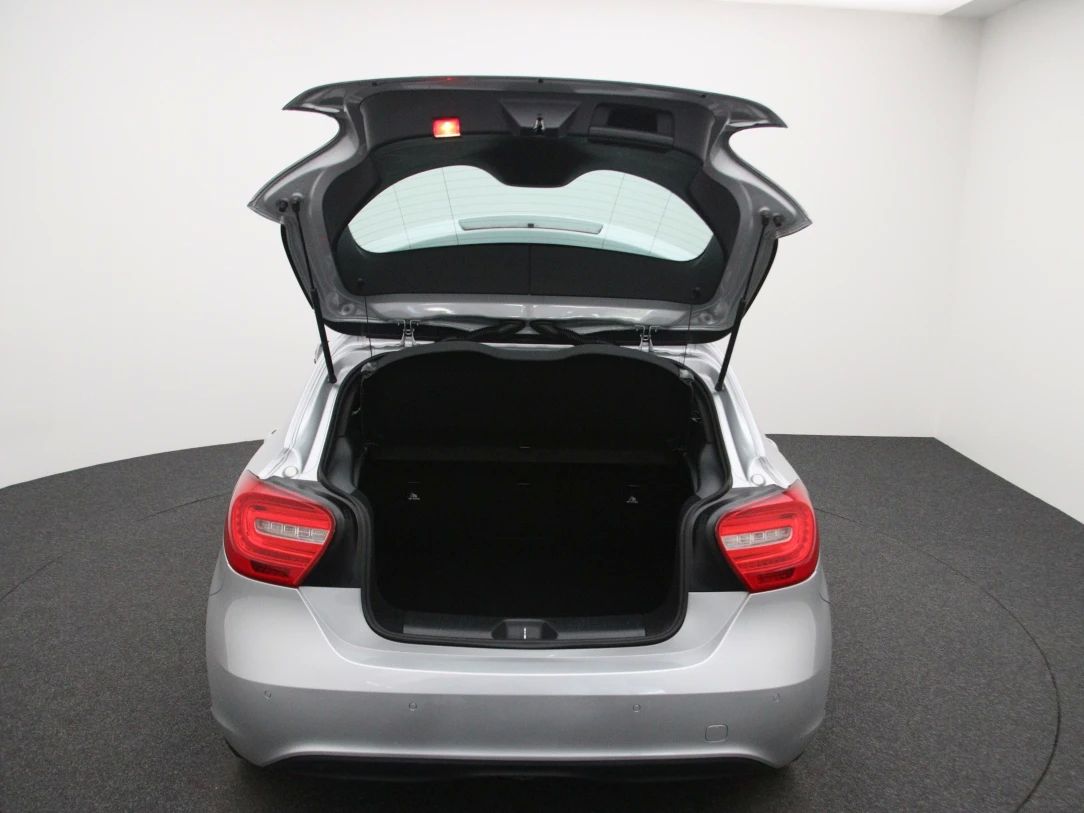 Mercedes-Benz A180 | 31