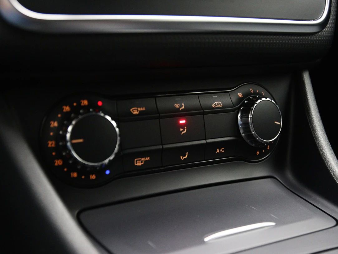 Mercedes-Benz A180 | 19