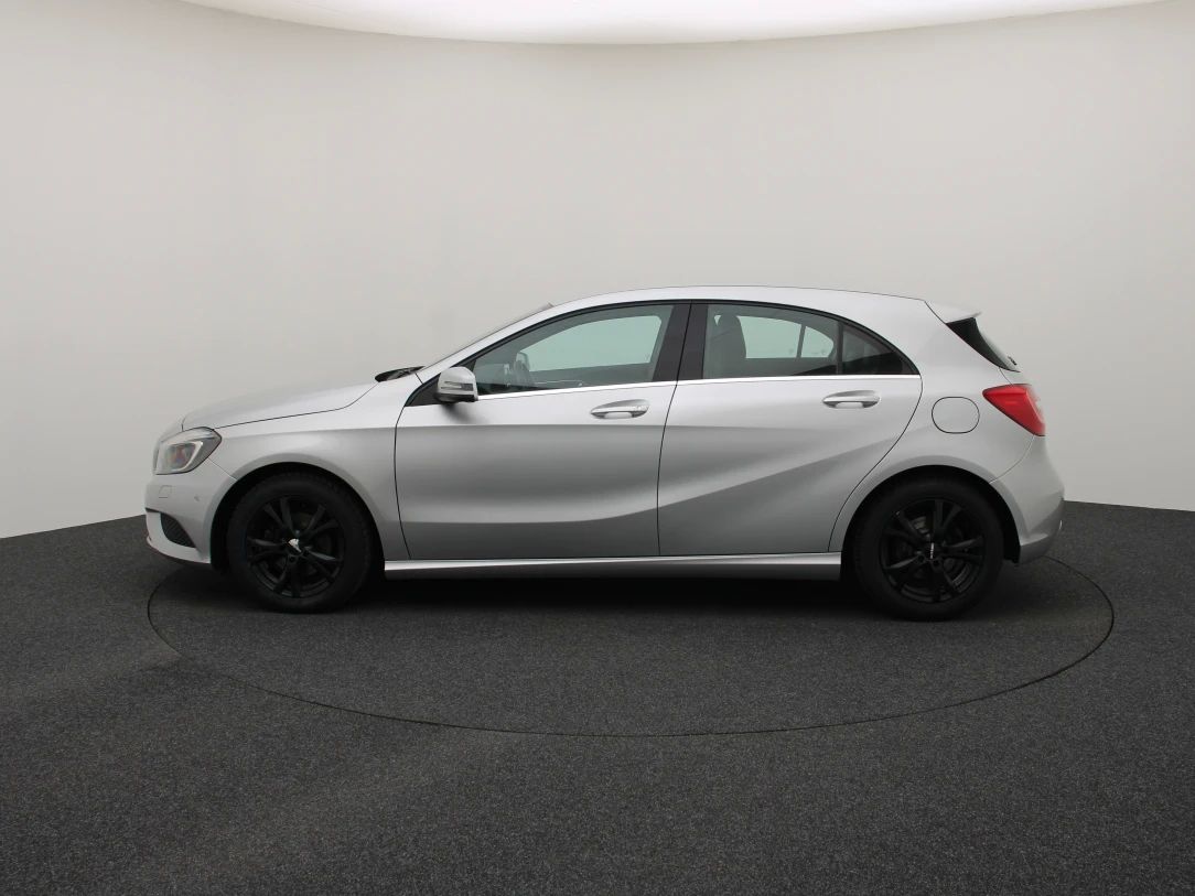 Mercedes-Benz A180 | 5