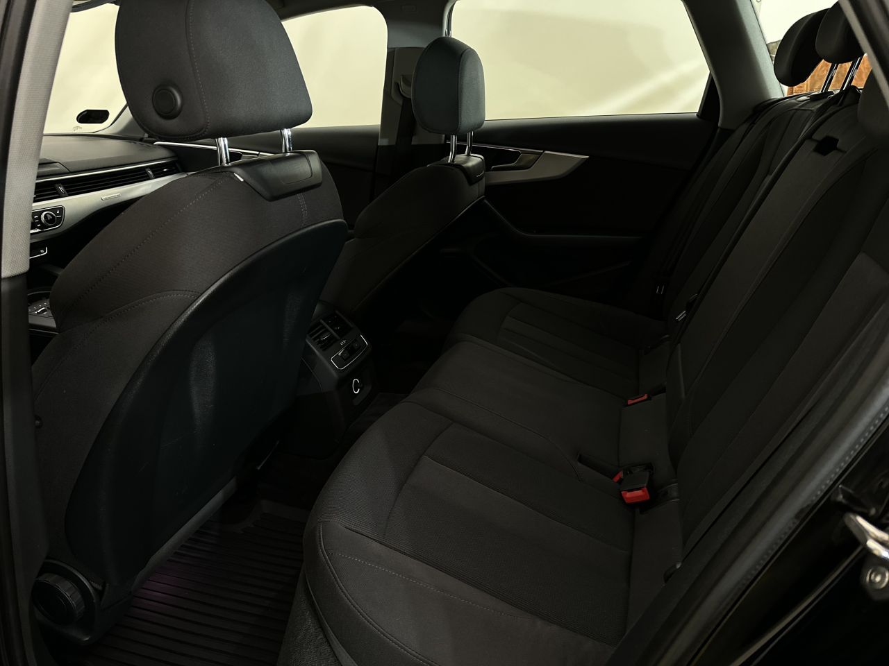 Audi A4 | 10