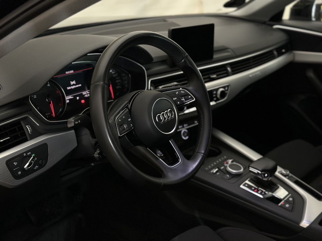 Audi A4 | 8