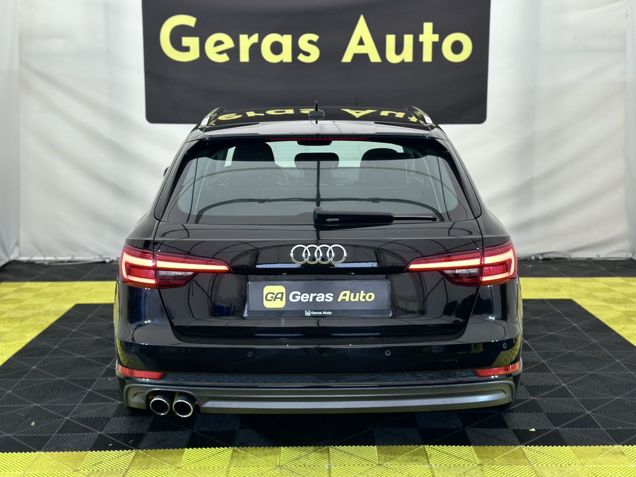 Audi A4 | 4