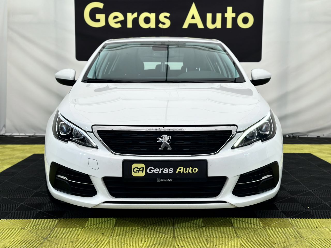 Peugeot 308 | 1