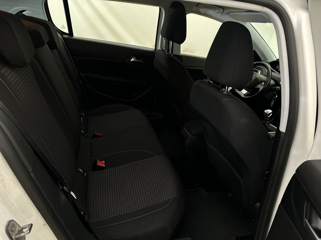 Peugeot 308 | 10