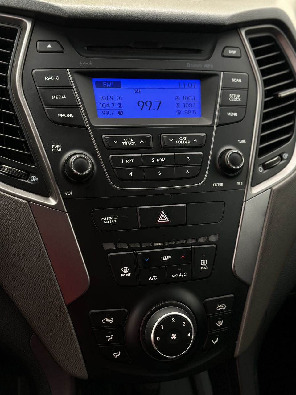Hyundai Santa Fe | 16