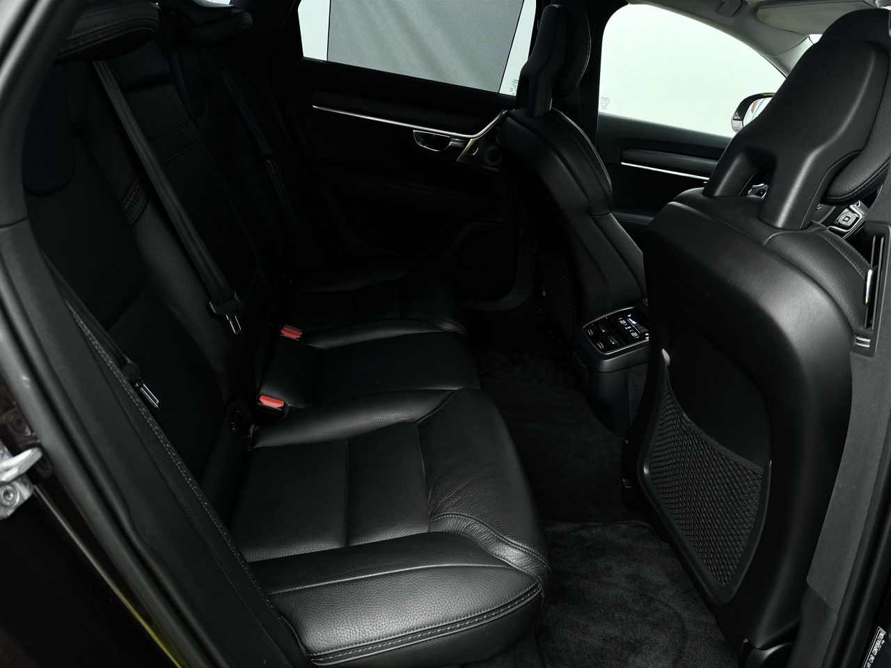 Volvo V90 | 12