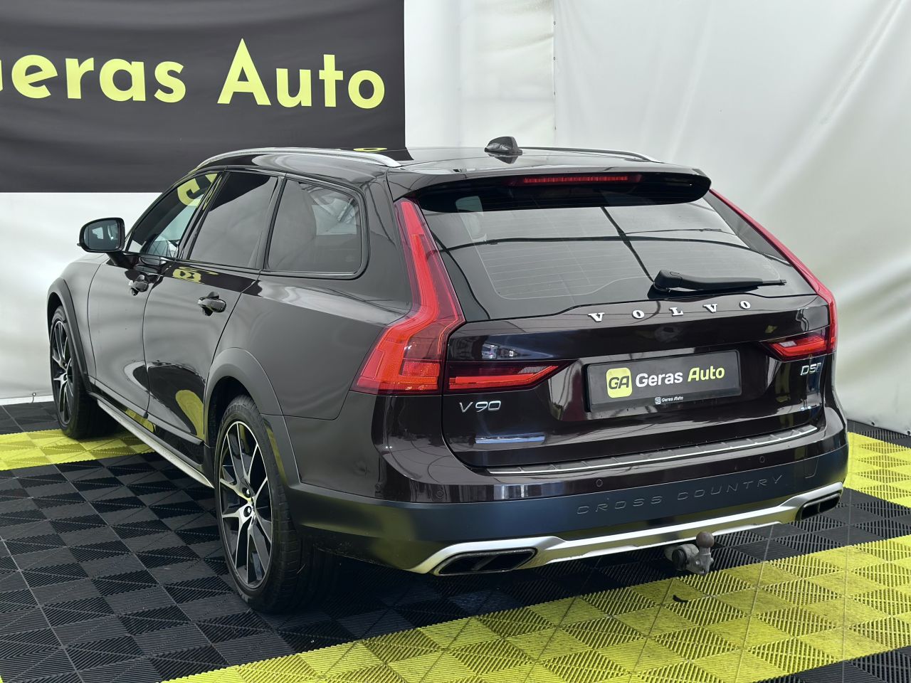 Volvo V90 | 5