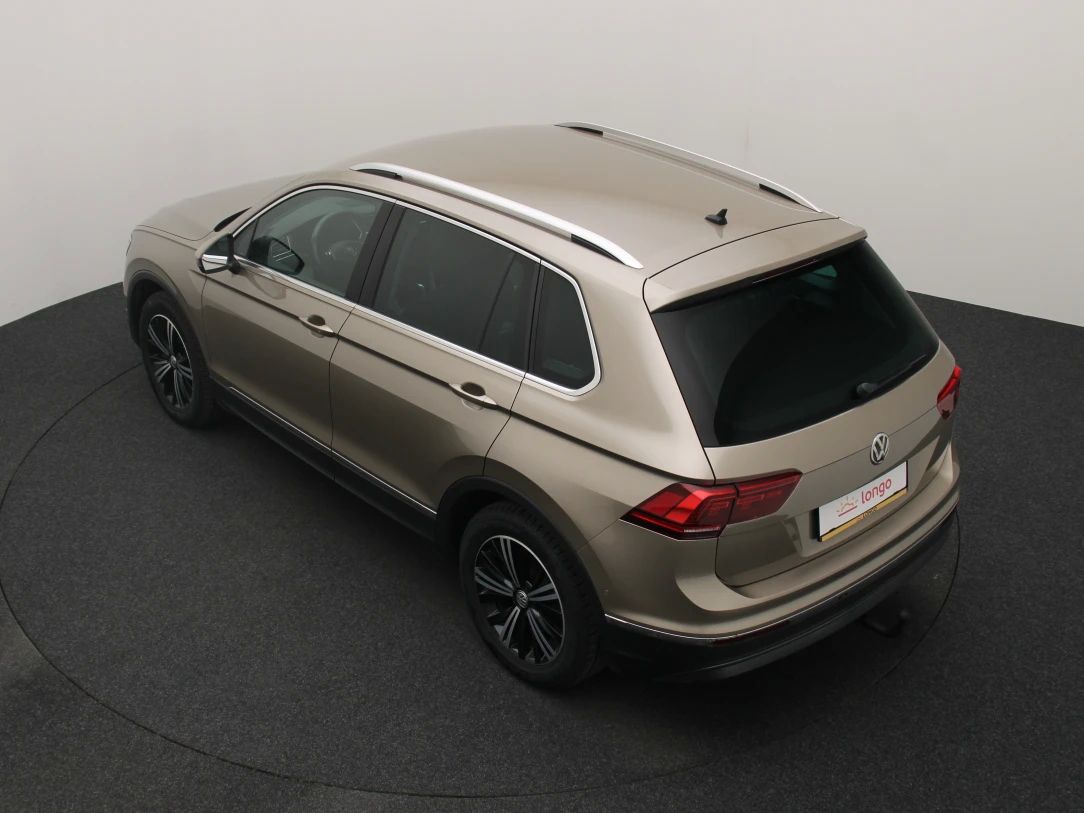 Volkswagen Tiguan | 11