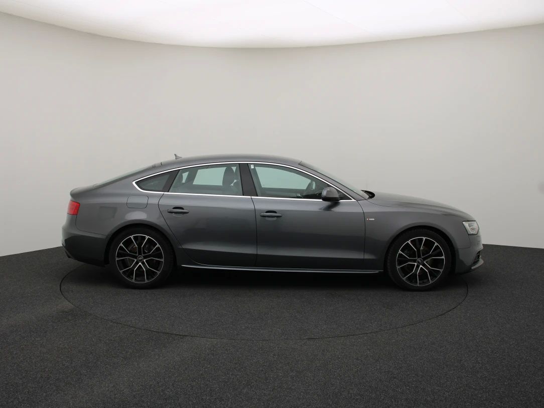 Audi A5 | 8