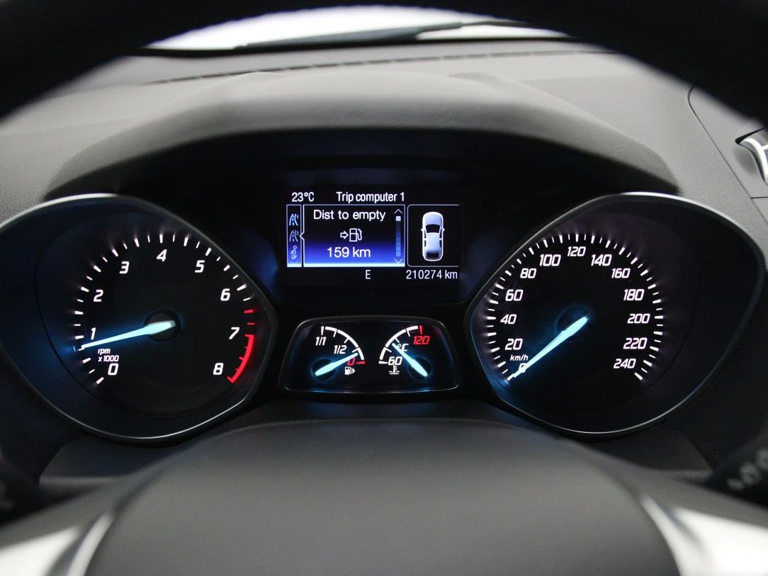 Ford Kuga | 18