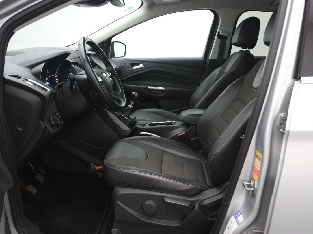 Ford Kuga | 3