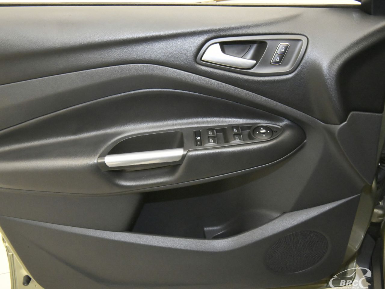 Ford Kuga | 18
