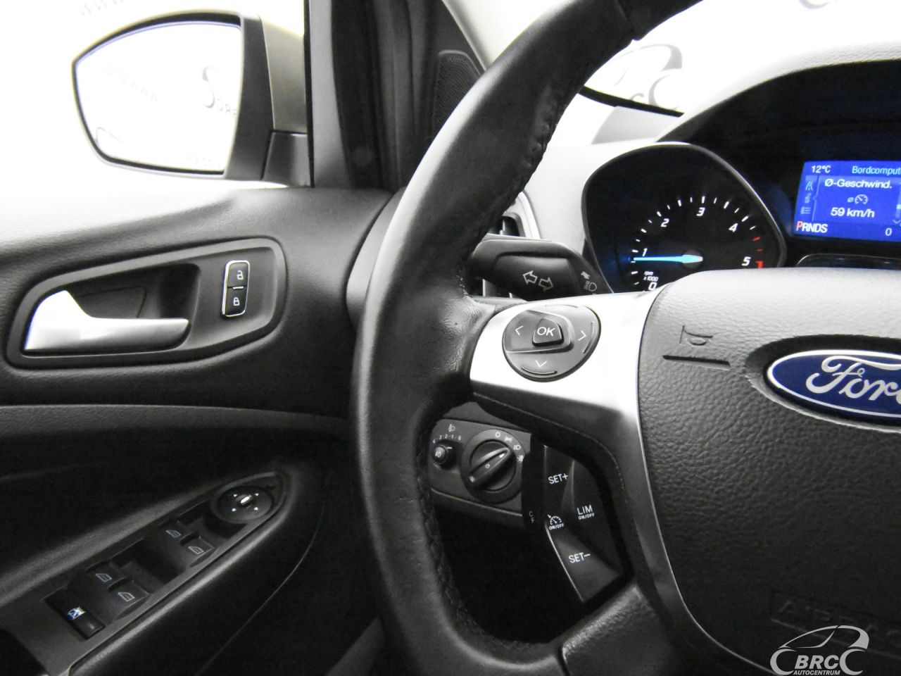 Ford Kuga | 28