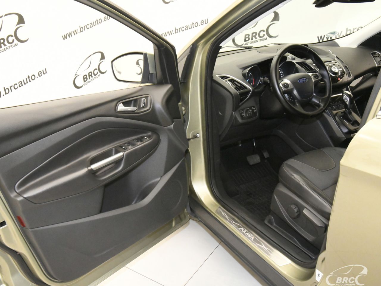 Ford Kuga | 17
